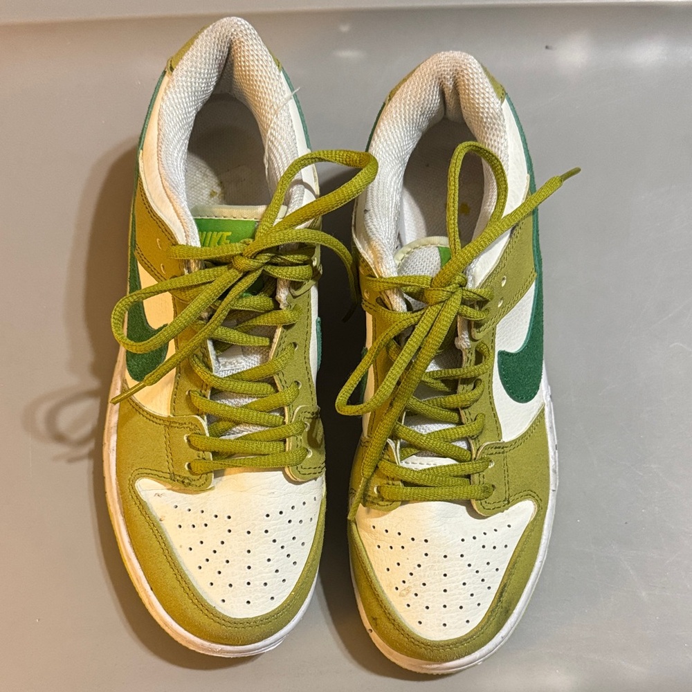 Dunk Low Pro Fruity Pack Green Apple and White Sneakers